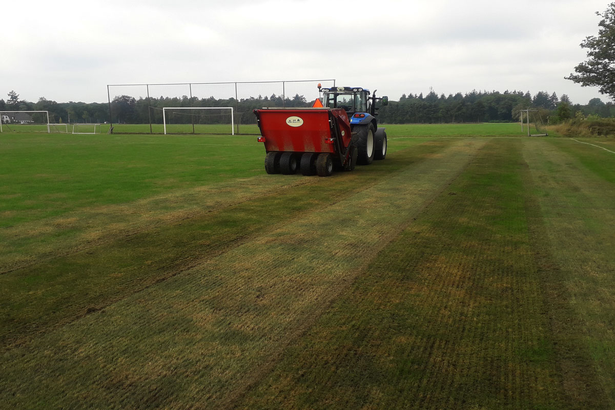 Onderhoud voetbalvelden