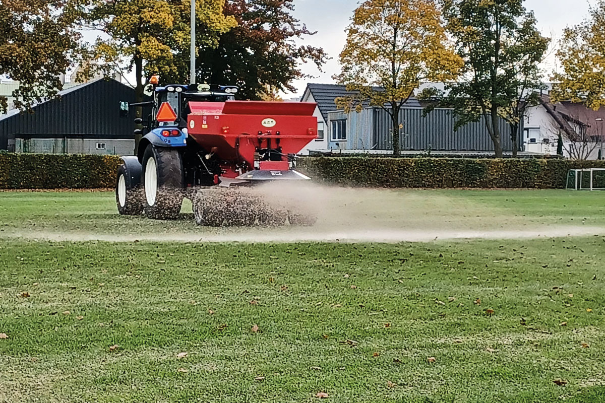 Onderhoud voetbalvelden